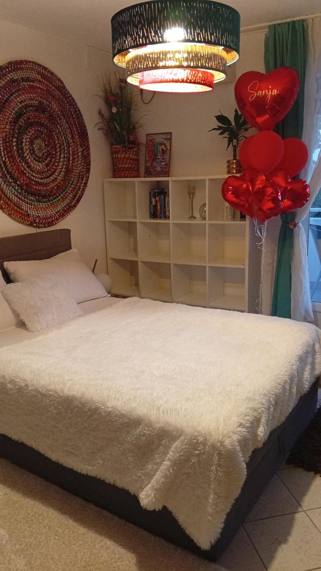Apartmani Sollei Petrcane Eksteriør billede